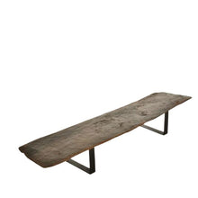 Afbeelding in Gallery-weergave laden, African Plank Table