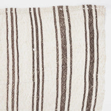 Laden Sie das Bild in den Galerie-Viewer, Flat Weave Stripe Rug