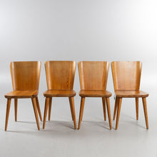 Laden Sie das Bild in den Galerie-Viewer, Set of 4 Göran Malmvall  Pine Chairs