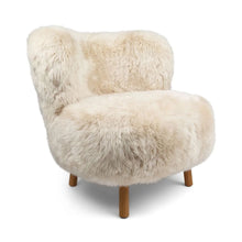 Laden Sie das Bild in den Galerie-Viewer, Ethan Sheepskin Lounge Chair