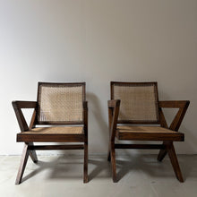 Load image into Gallery viewer, Set of 2 Cross-Leg Lounge Chairs PJ-SI-45-A