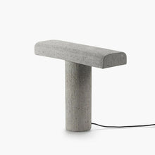 画像をギャラリービューアに読み込む, Cement Table Lamp FCK