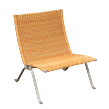 Laden Sie das Bild in den Galerie-Viewer, Set 2 PK22 Lounge Chairs