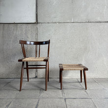 Load image into Gallery viewer, Square-seated Stool