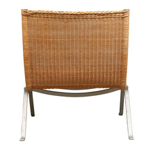 Laden Sie das Bild in den Galerie-Viewer, Set 2 PK22 Lounge Chairs