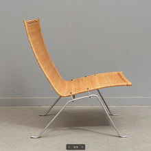 Laden Sie das Bild in den Galerie-Viewer, Set 2 PK22 Lounge Chairs