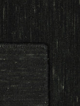 Afbeelding in Gallery-weergave laden, Black Wool Kilim