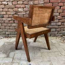 Afbeelding in Gallery-weergave laden, Pierre Jeanneret Authentic PJ-SI-28-A